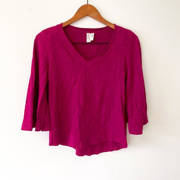 Anthropologie Meadow Rue V Neck Tee, Size Small - Picture 2 of 5